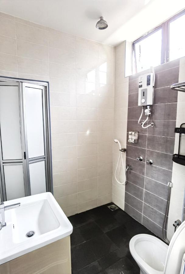 Cityview Homestay Мерсинг Экстерьер фото