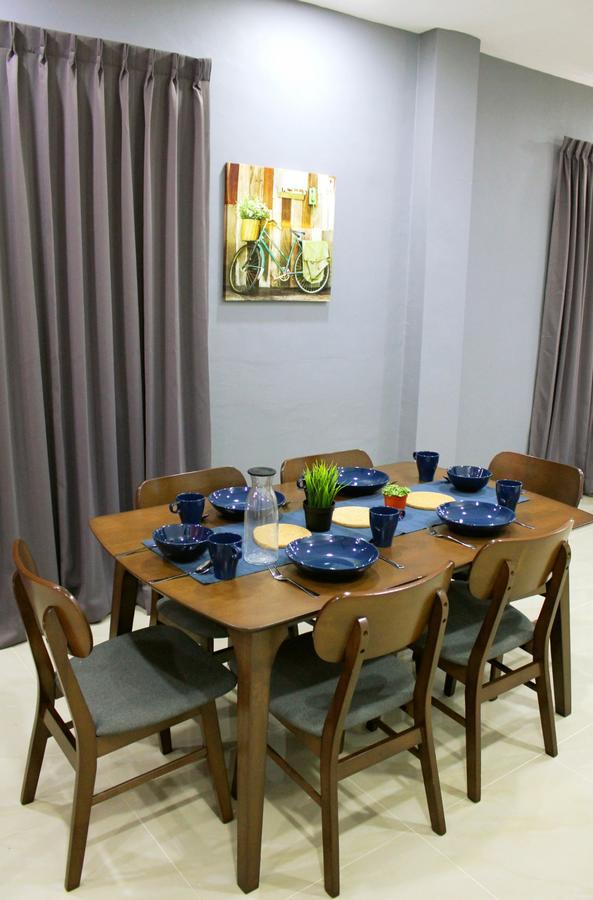 Cityview Homestay Мерсинг Экстерьер фото